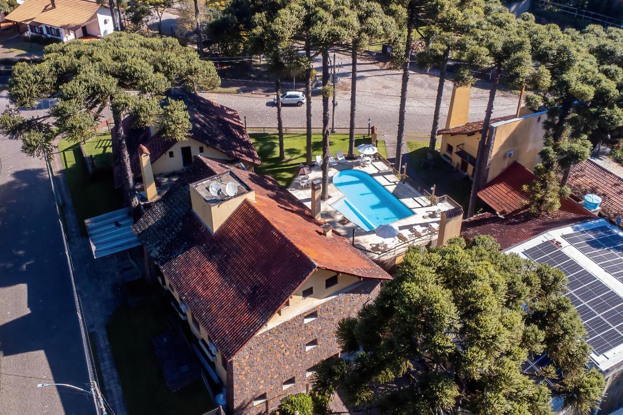 Estalagem Vila Suzana - Quadra De Beach Tennis Indoor Canela Dış mekan fotoğraf